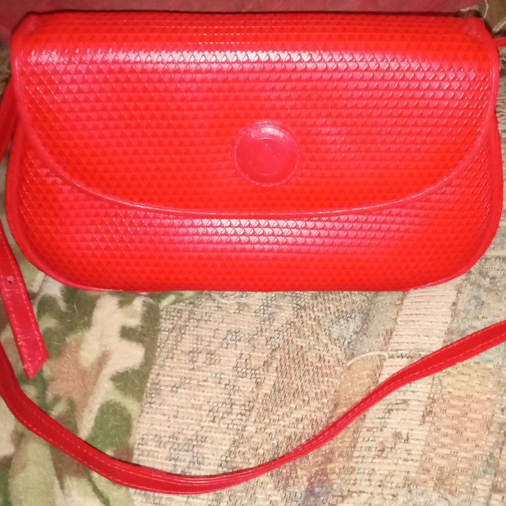 1983 Vintage LIZ CLAIBORNE Red Leather Shoulder Purse Crossbody